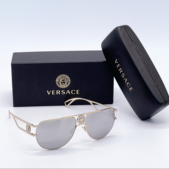 Versace Accessories - NEW VERSACE VE2225 1252/6G AVIATOR SUNGLASSES